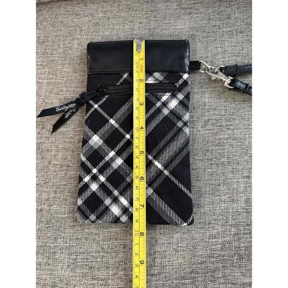 Thirty One Pinch Top Wristlet Black Pick Me Plaid - Picture 4 of 5